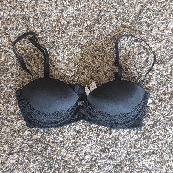 Black Strapless Push-Up Bra - Picture 7 of 7